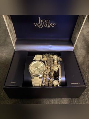 bon voyage  Watch with Matching Bracelet Set